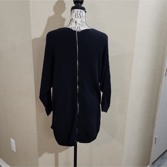 Express zippered back Dolman‎ sleeve scoop neck sweater size medium - Picture 3 of 7